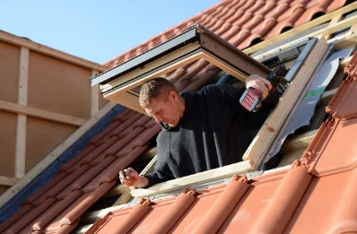Pose de fenêtres de toit Velux à Wimmenau